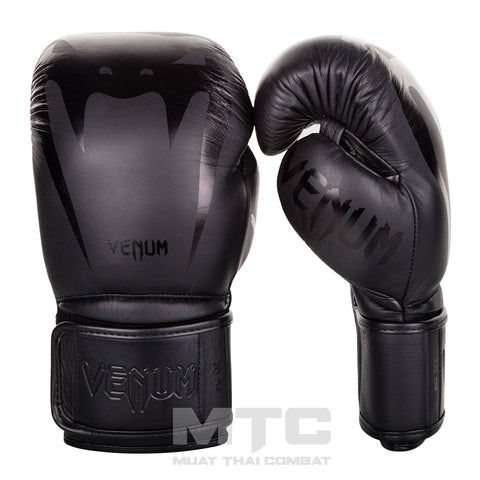 Venum Giant 3.0 Nappa Boxing Gloves